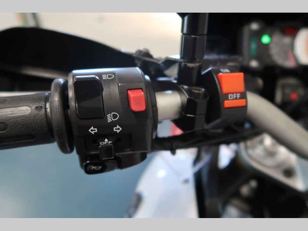 Yamaha XTZ1200 Super Tenere vol opties