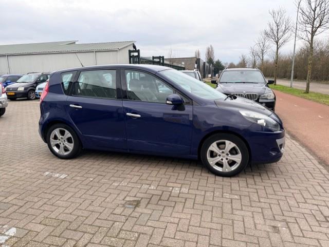 Renault Scenic 2.0 dynamique