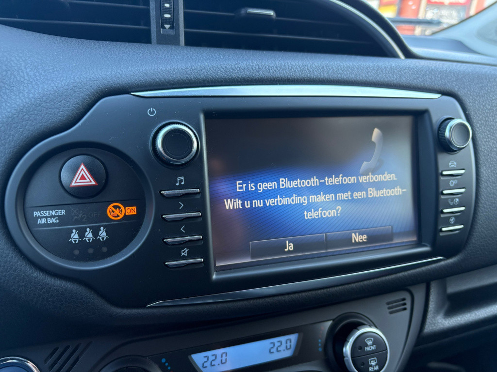 Toyota Yaris 1.5 hybrid y20 exclusive edition