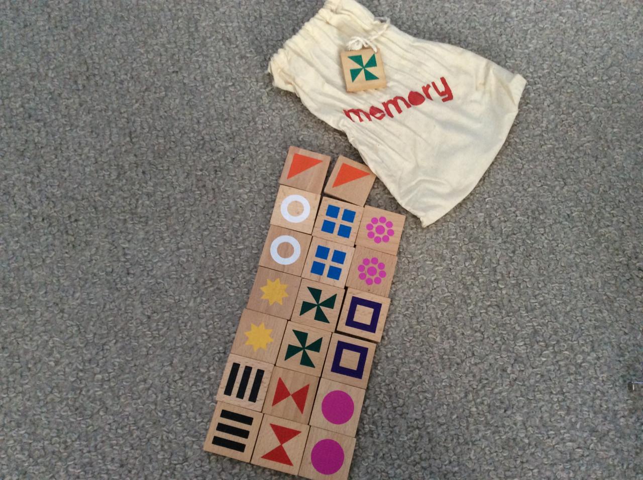 Stapeltoren en blokken .