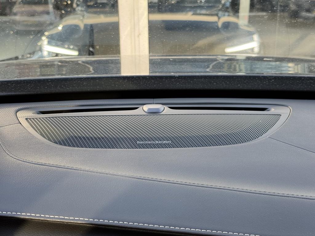 Volvo XC90 t8 390pk recharge r-design | panodak| adap.cruise| luchtvering|