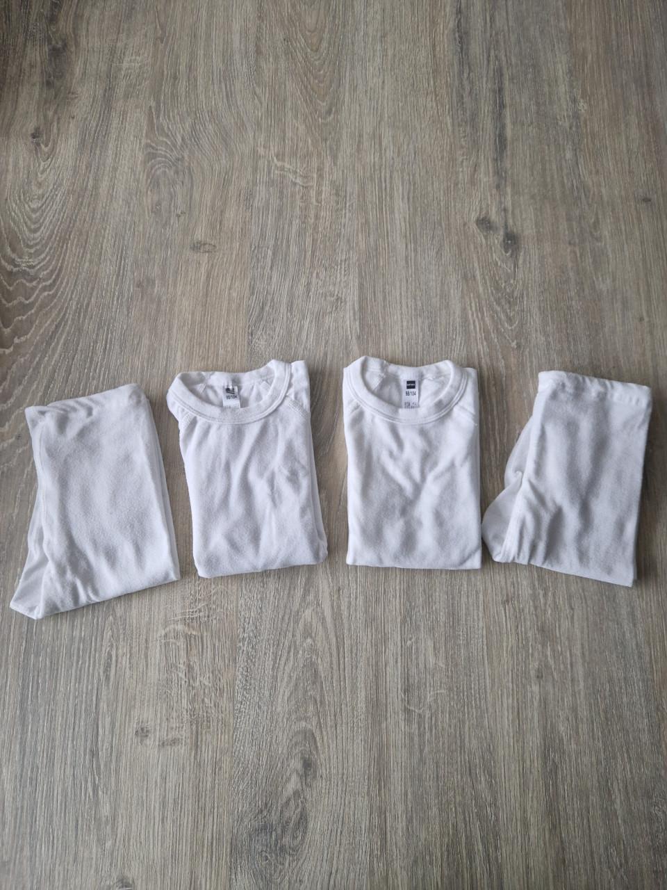 2x Hema thermo kleding maat 98/104