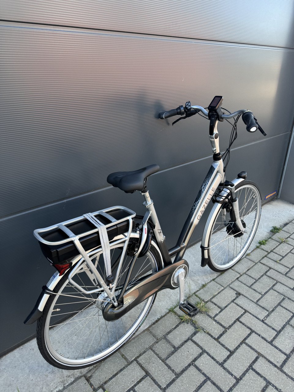 Gazelle Chamonix C7 elektrische fiets 1900KM!