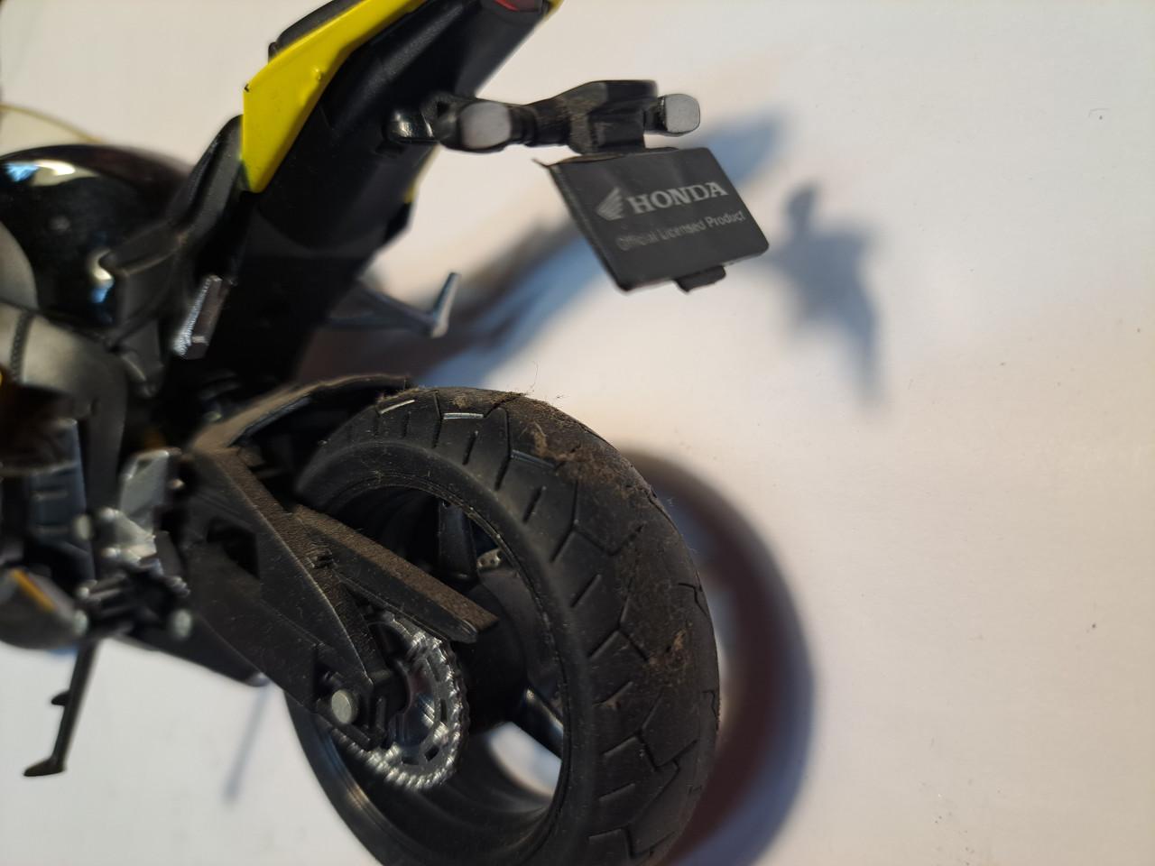 Modelbouw Honda CBR 1000 + Blackbird