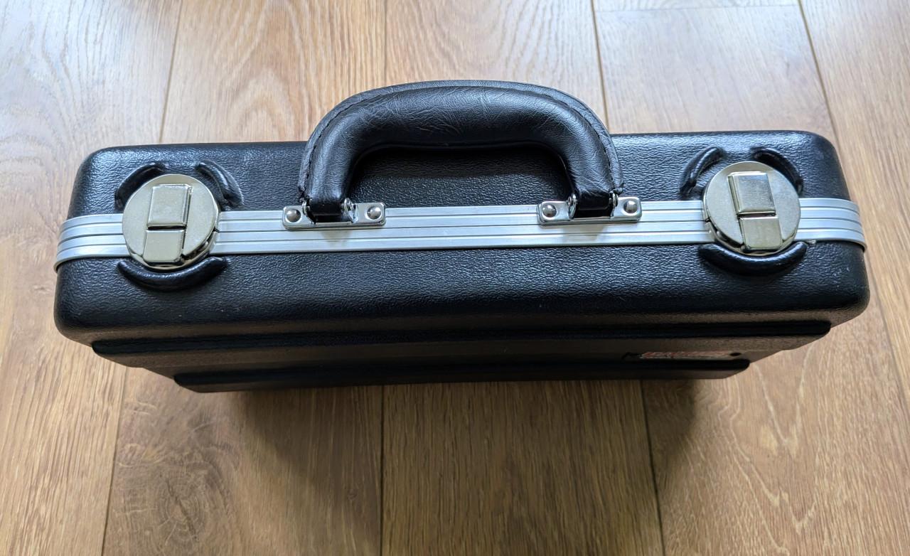 Degelijke koffers voor de basgitaar