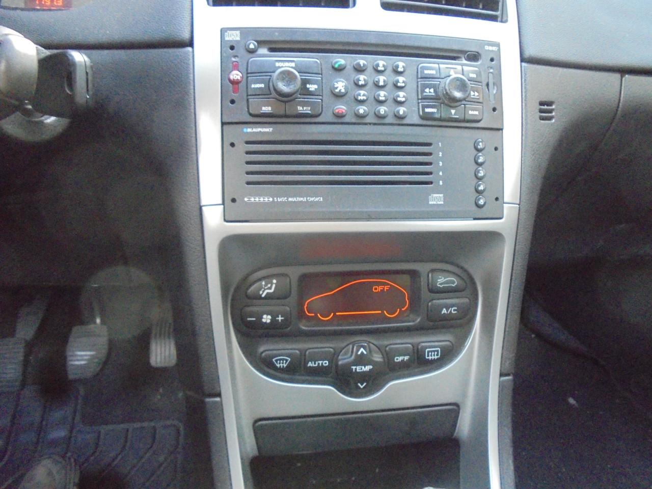 307 Hatchback leuke auto met diverse optie's Apk en N.A.P € 1250