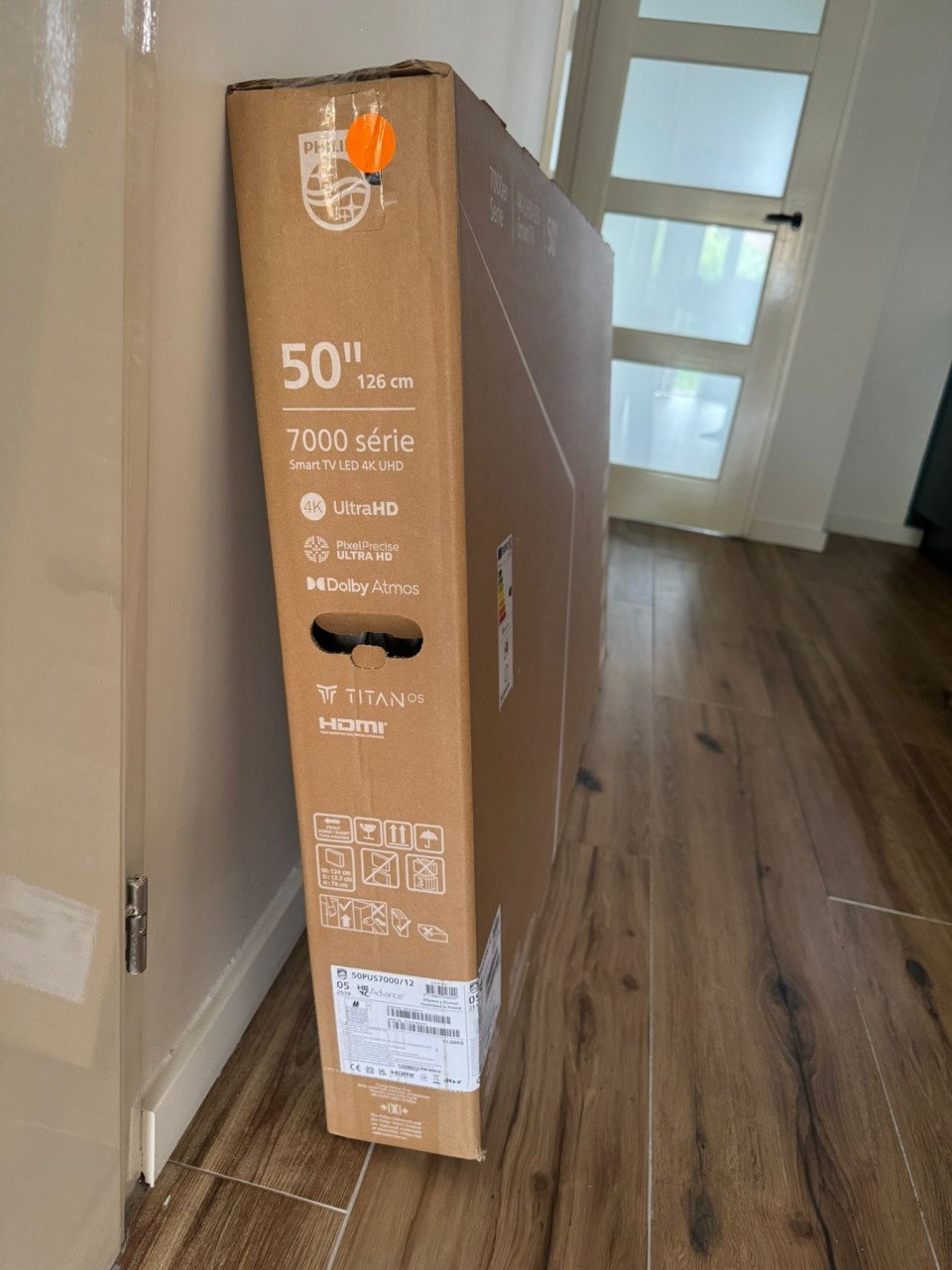 Philips 50 inch smart tv 4K UHD LED