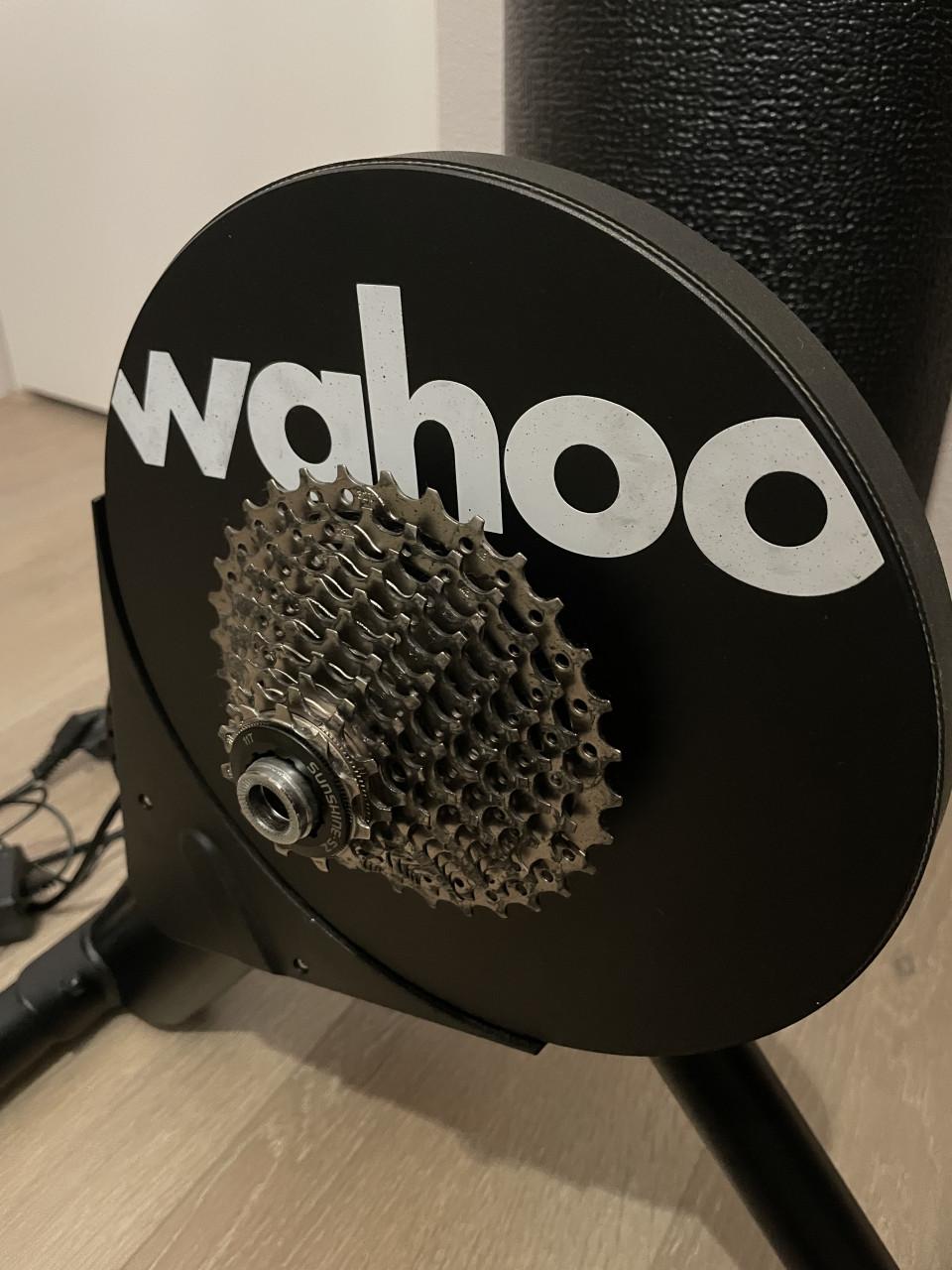 Wahoo Kickr Core Direct Drive Fietstrainer incl. toebehoren