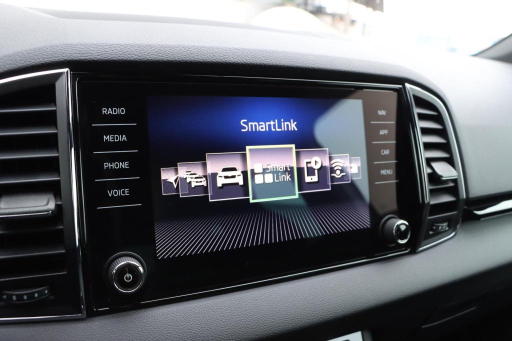 Skoda Karoq 1.5 tsi act style 150pk dsg7 | stoel voor+ achter verwarming | 