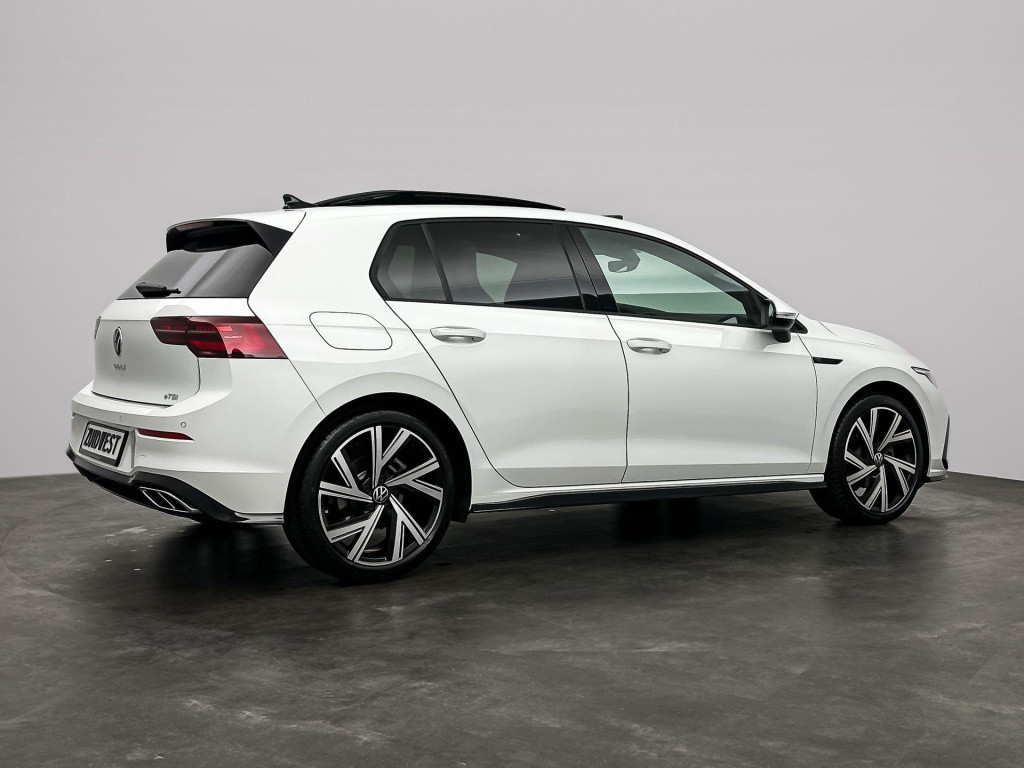 Volkswagen Golf 1.5 etsi r-line pano acc iq camera sfeer