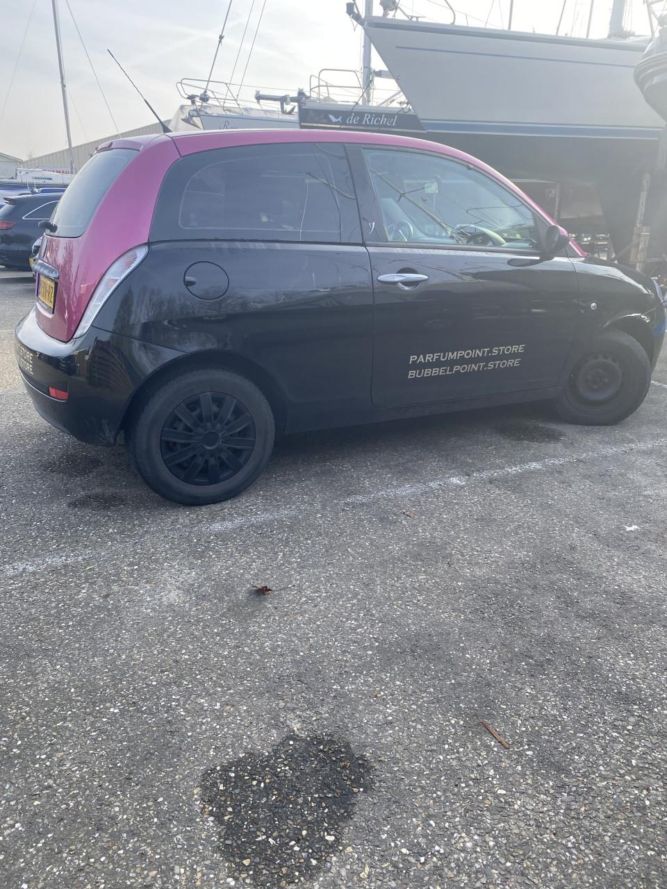 Lancia ypsilon 1.2 ici paris