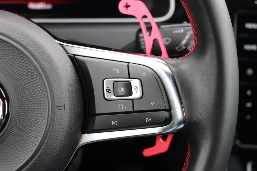 Volkswagen Golf gti 2.0 tsi performance 245pk dsg7