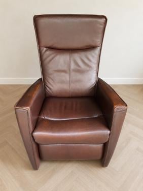 Prominent sta op stoel/ relaxfauteuil, hartbalansfunctie