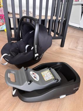 Maxi Cosi CabrioFix i-Size + familyfix base
