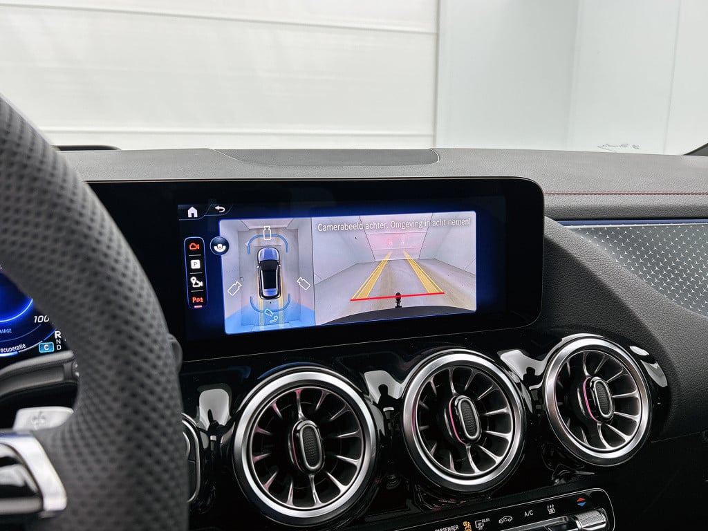 Mercedes-Benz Eqa 250+ business solution amg 71 kwh | premium pakket | trek
