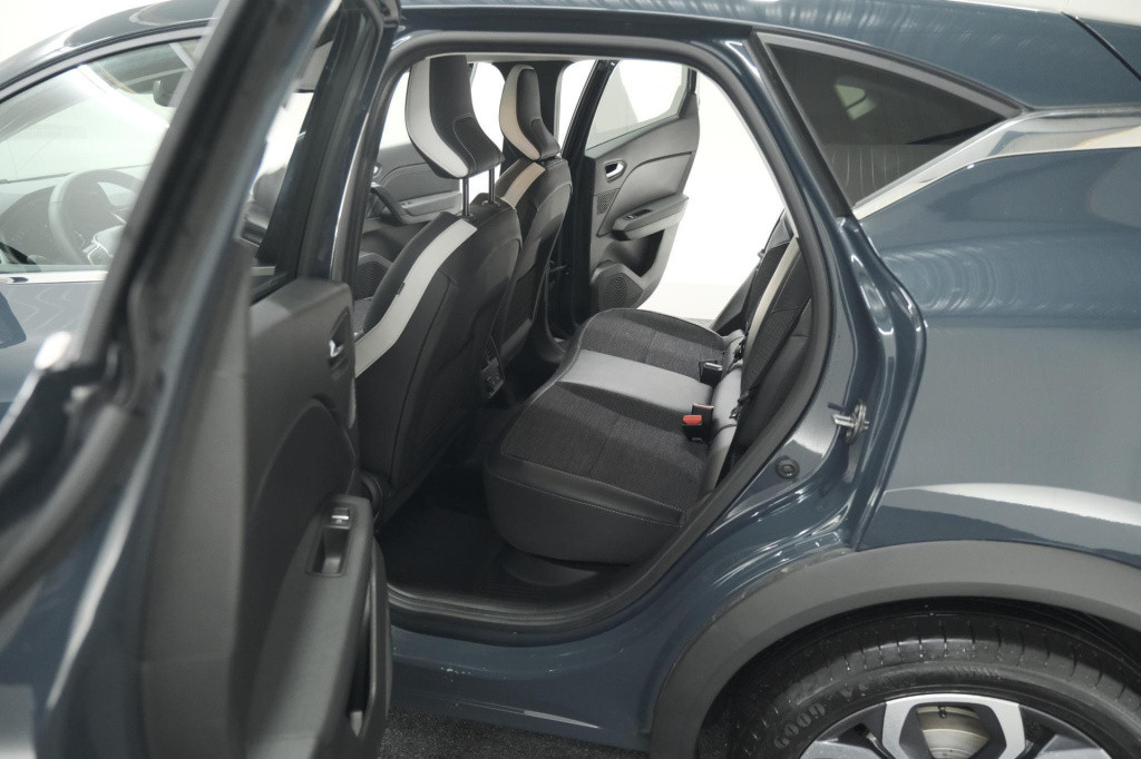 Renault Captur mild hybrid 140 edc techno | pack winter | camera | navigati