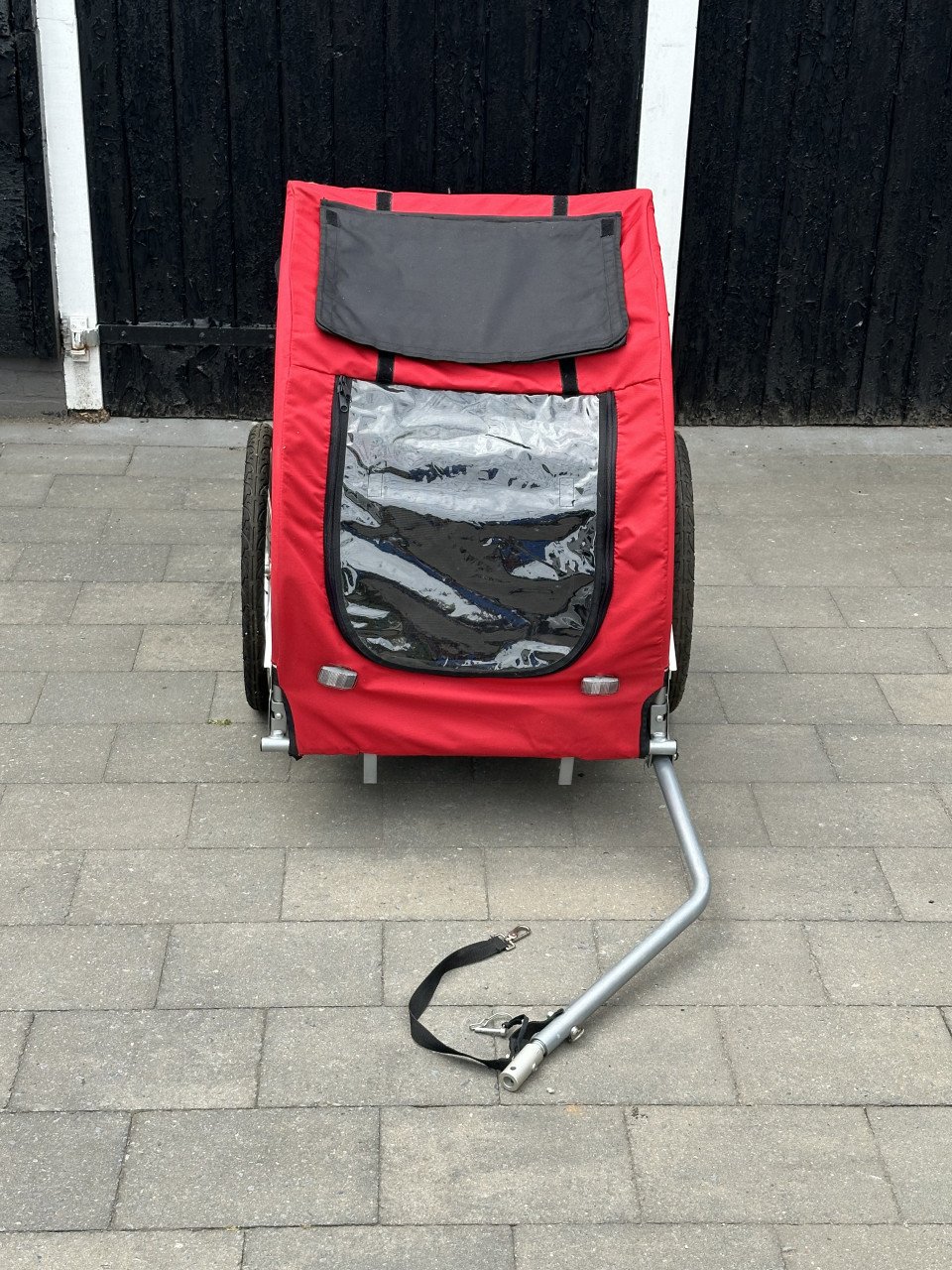 Fietskar voor de hond(en)