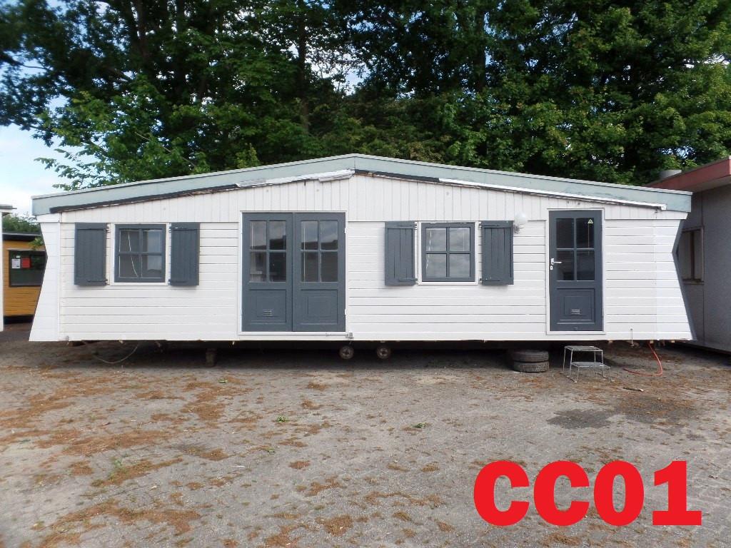 Diverse modellen stacaravans en chalets met middenkamer