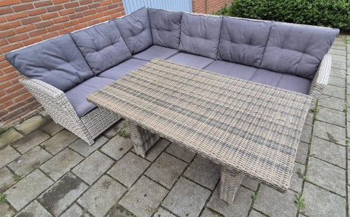 Dinner/Loungeset (Bezorging mogelijk)