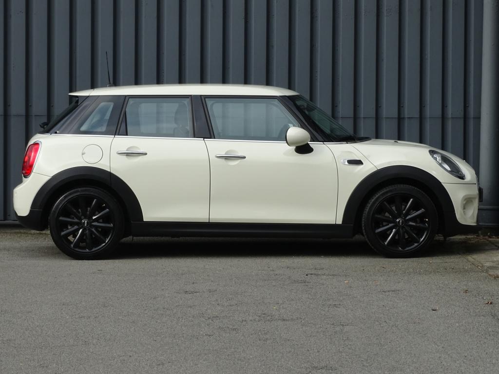 Mini 5-deurs mini 1.2 one business | bluetooth | 17" | clima