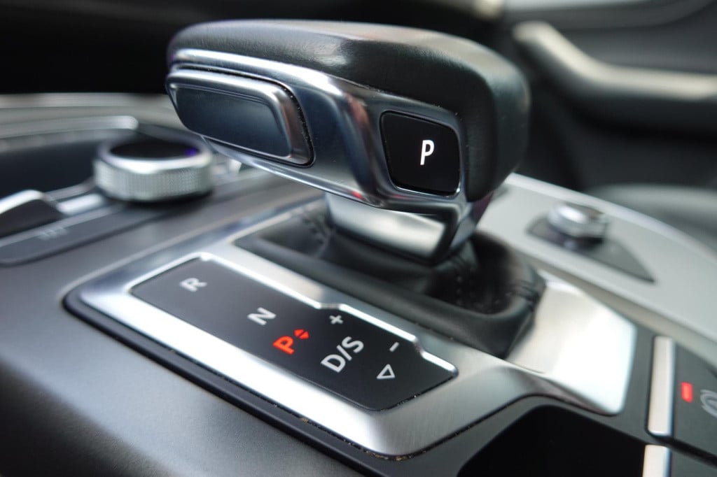 Audi Q7 50 tdi quattro, *grijs kenteken*