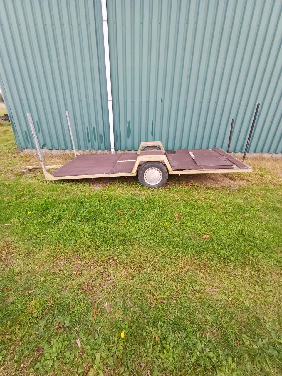 Zelfbouw platte aanhanger