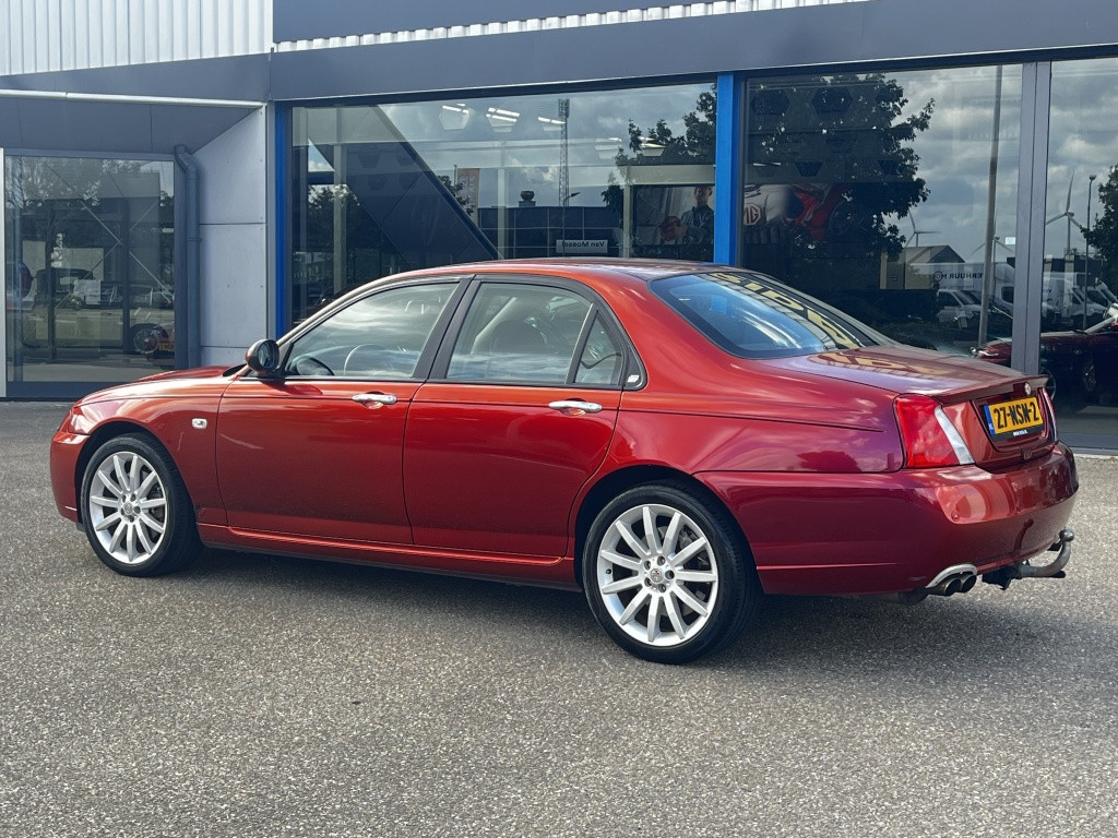 MG ZT 4.6 v8 260