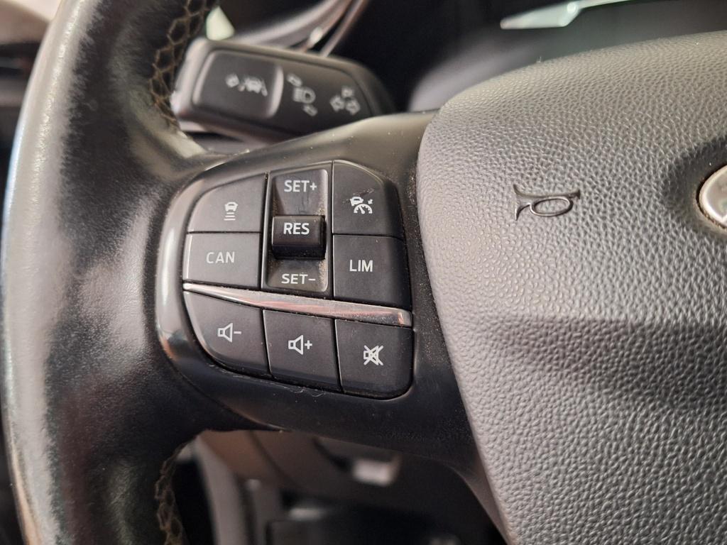 Ford Fiesta 1.0 ecoboost. titanium | camera | stoelverwarming