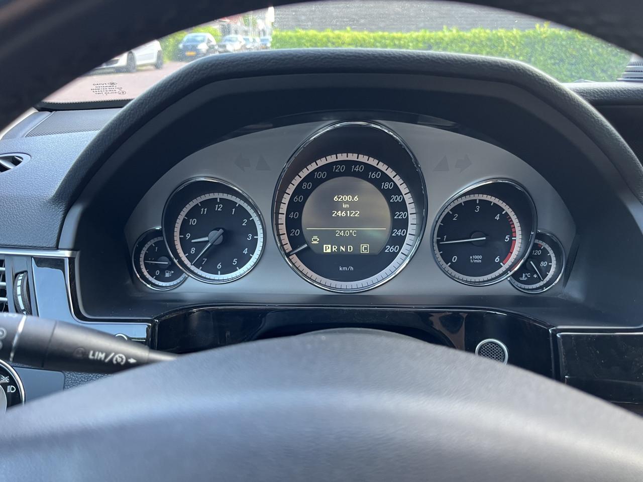 Mercedes-Benz E-Klasse E220d Aut 2009 AMG Coating Youngtimer