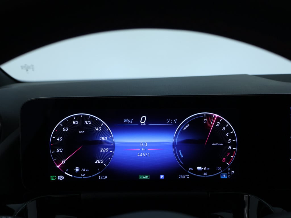 Mercedes-Benz Gla-klasse 250 e amg line | cruise control | sfeerverlichting