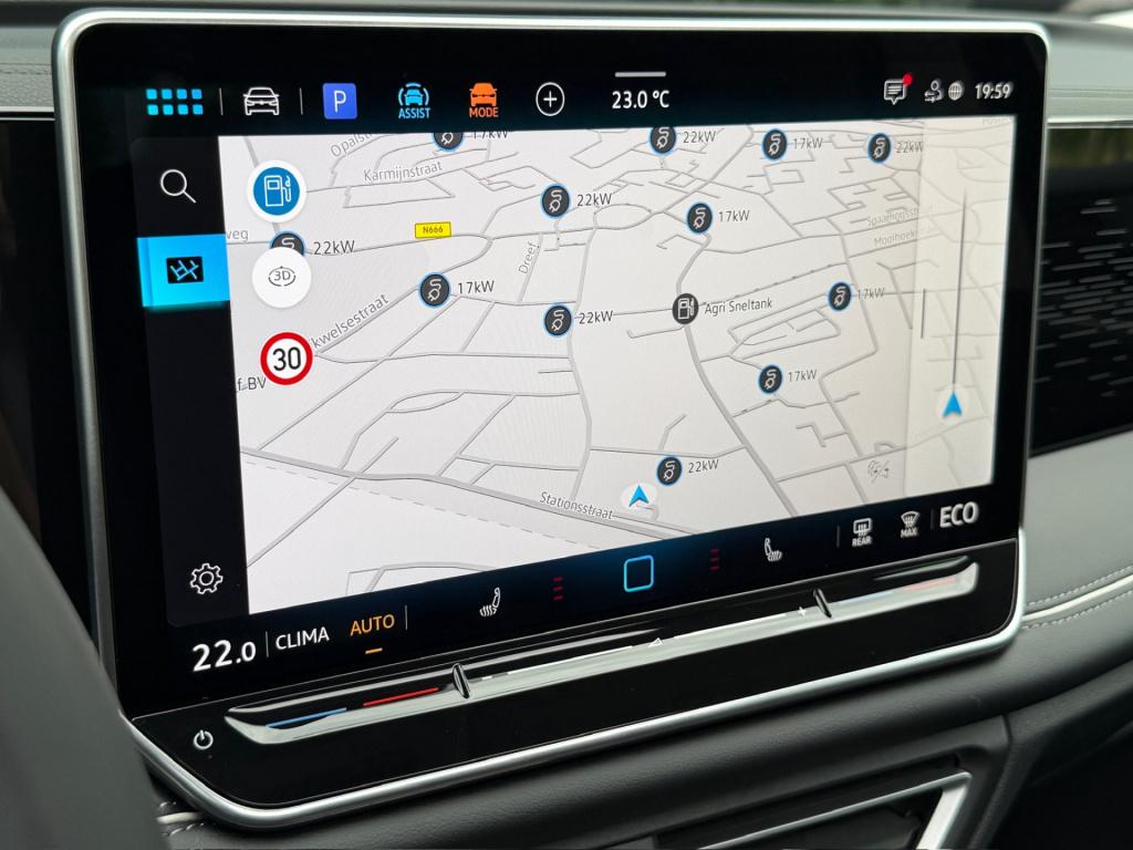 Volkswagen Tiguan 1.5 ehybrid elegance 204pk | trekhaak | 20 inch | 360 cam
