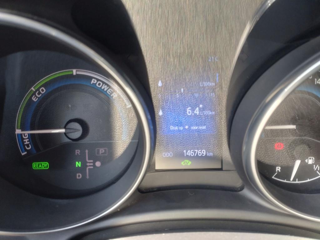 Toyota Auris touring sports 1.8 hybrid | automaat