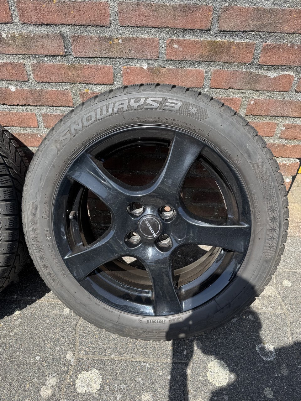 Borbet velgenset met winterbanden 195/55 R16