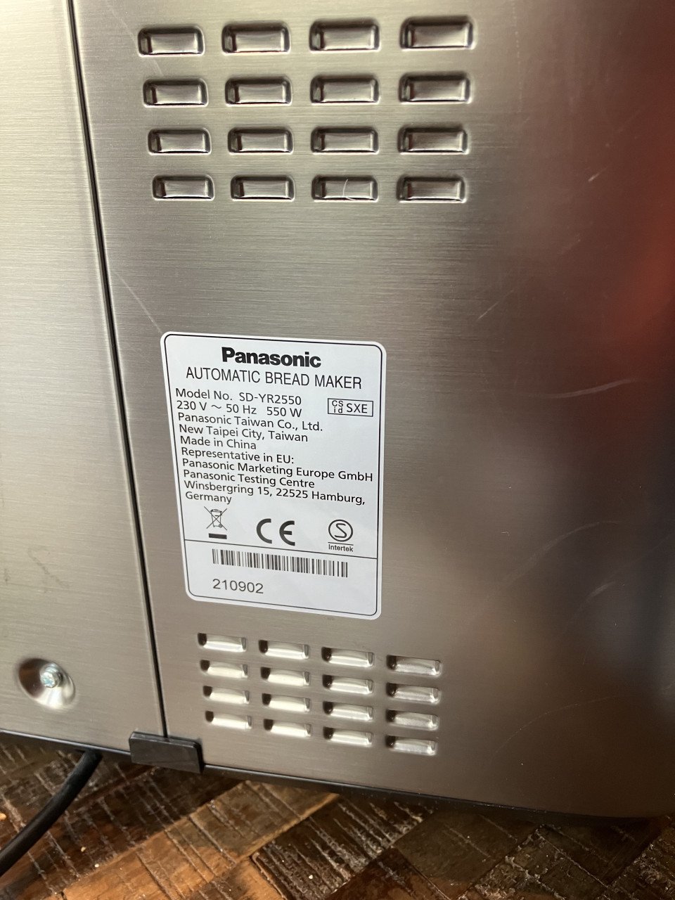 Panasonic SD-YR2550 De best geteste klassieker broodbakmachine 1x gebruikt