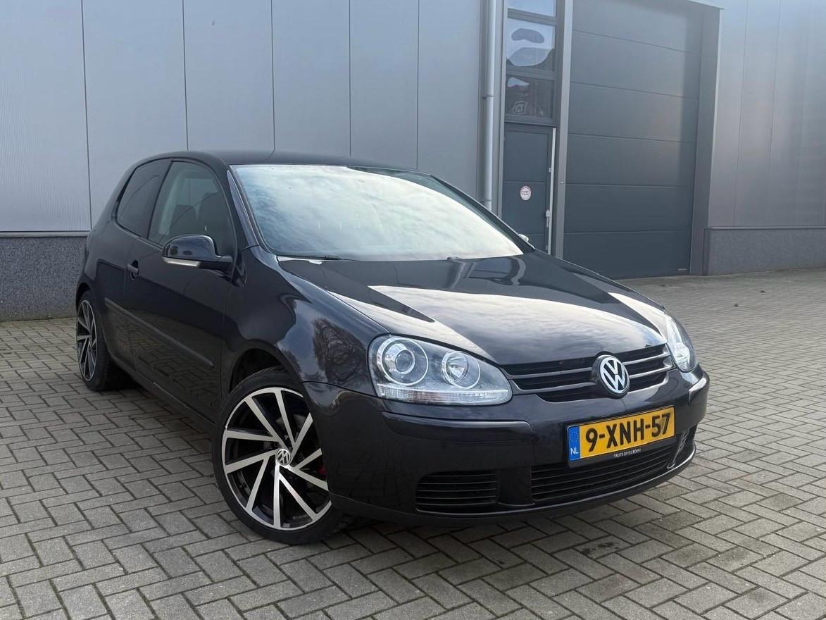 Volkswagen Golf 1.4 Trendline Jaar Apk