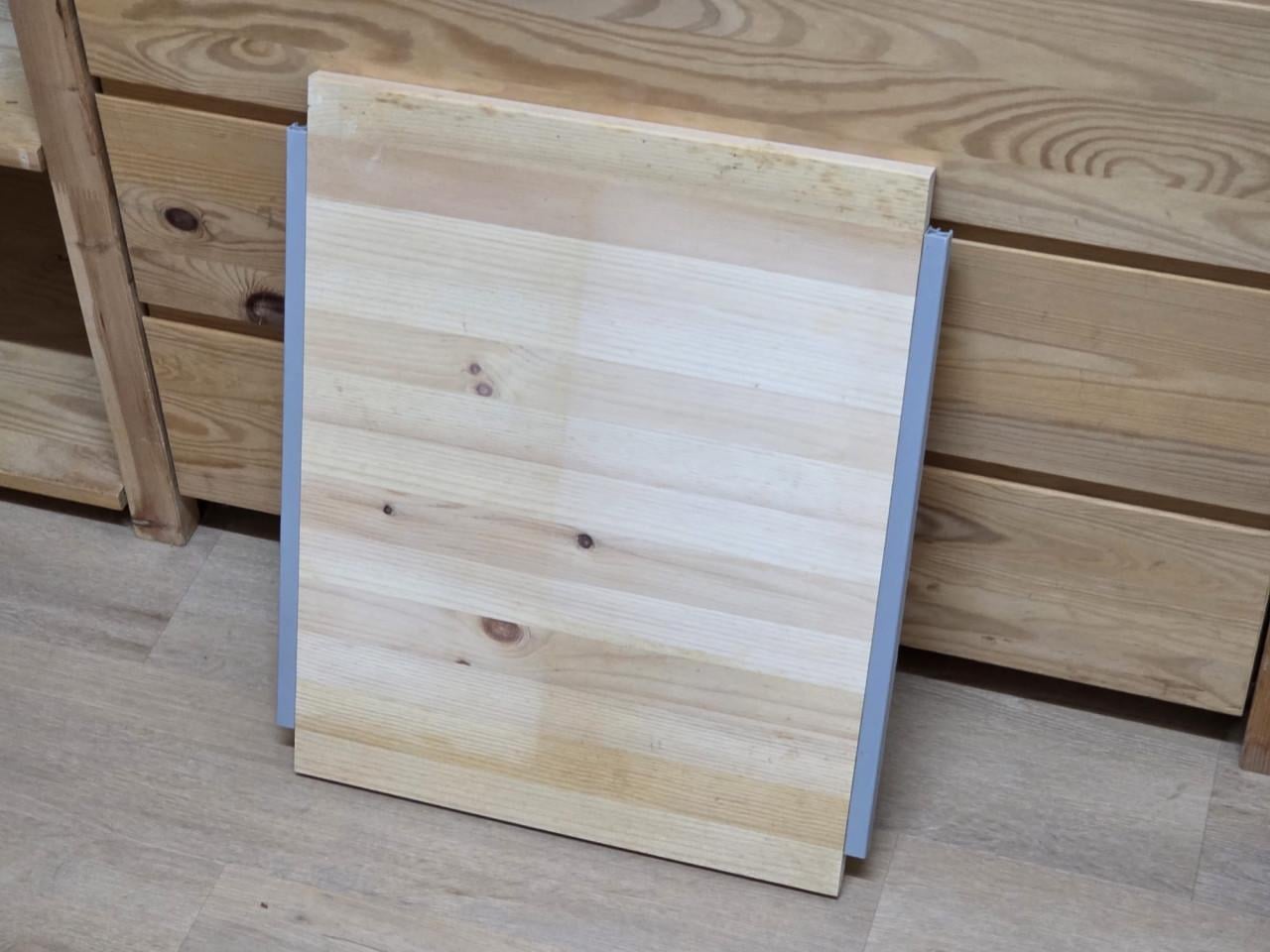 Houten opbergmeubel van Ikea