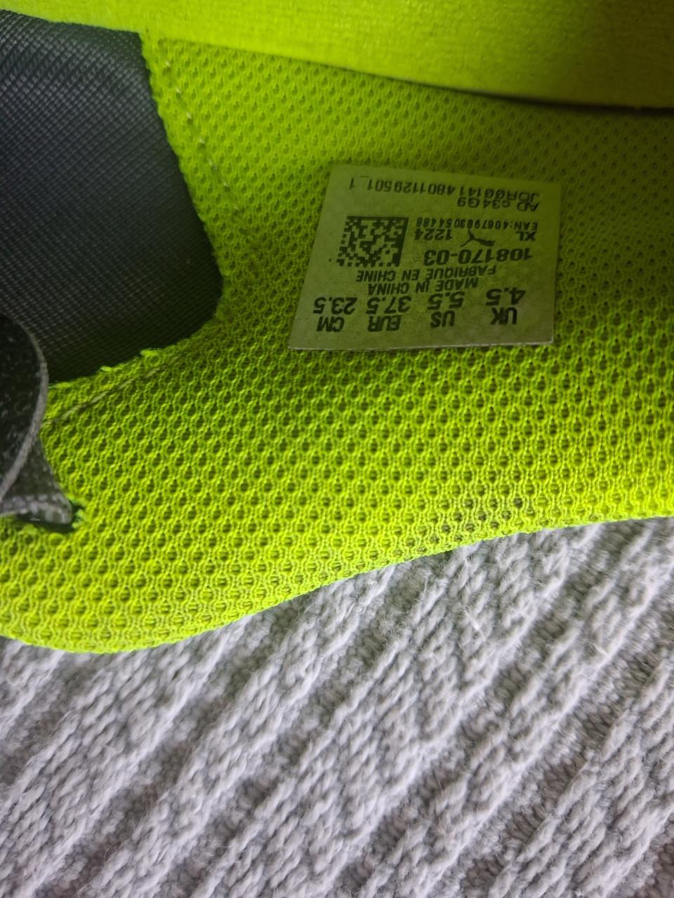 Voetbalschoenen maat 37.5