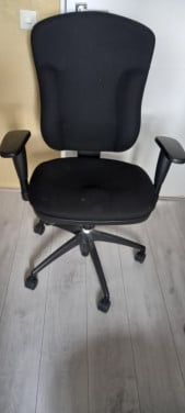 Gratis af te halen: burostoel