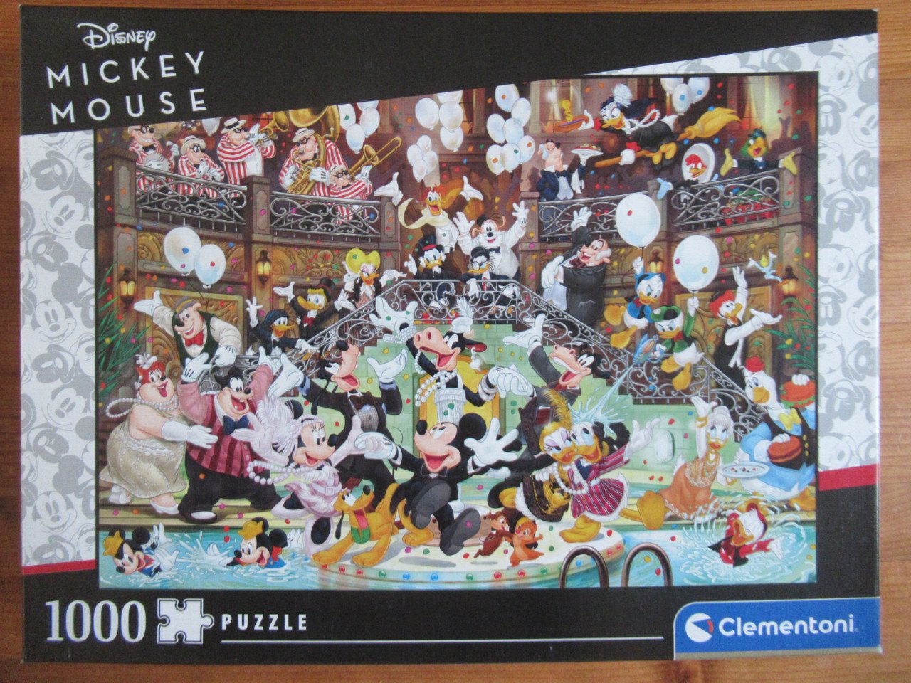 Mooie volledige Disney puzzel Mickey Mouse van 1000 stukjes, zgan