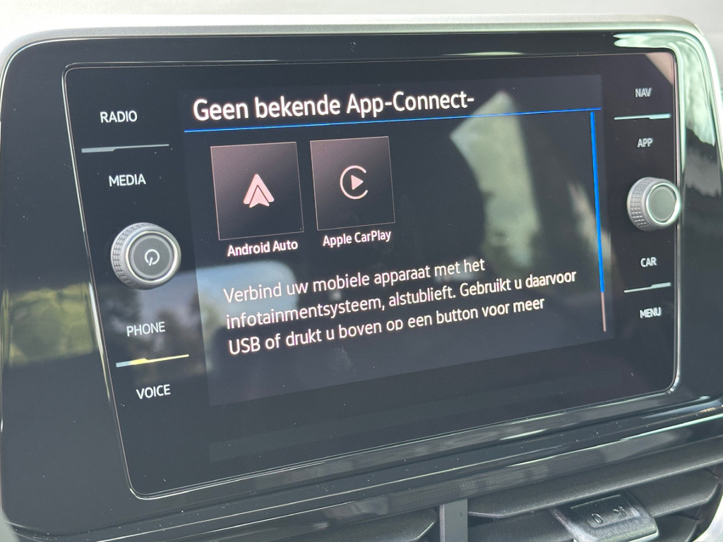 Volkswagen T-roc 1.5 tsi 150pk dsg r-line | camera | keyless | elek. achter