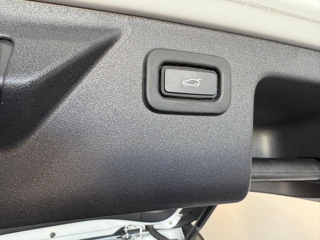 Land Rover Discovery p300e 1.5 r-dynamic s