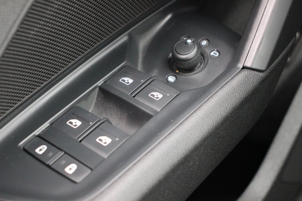 Audi A3 sportback 40 tfsi e edition | led | cruise control