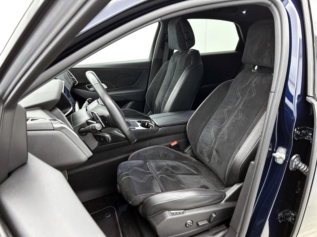 Ds Ds 7 e-tense 300pk 4x4 performance line+ | alcantara | 20" lichtmetaal |