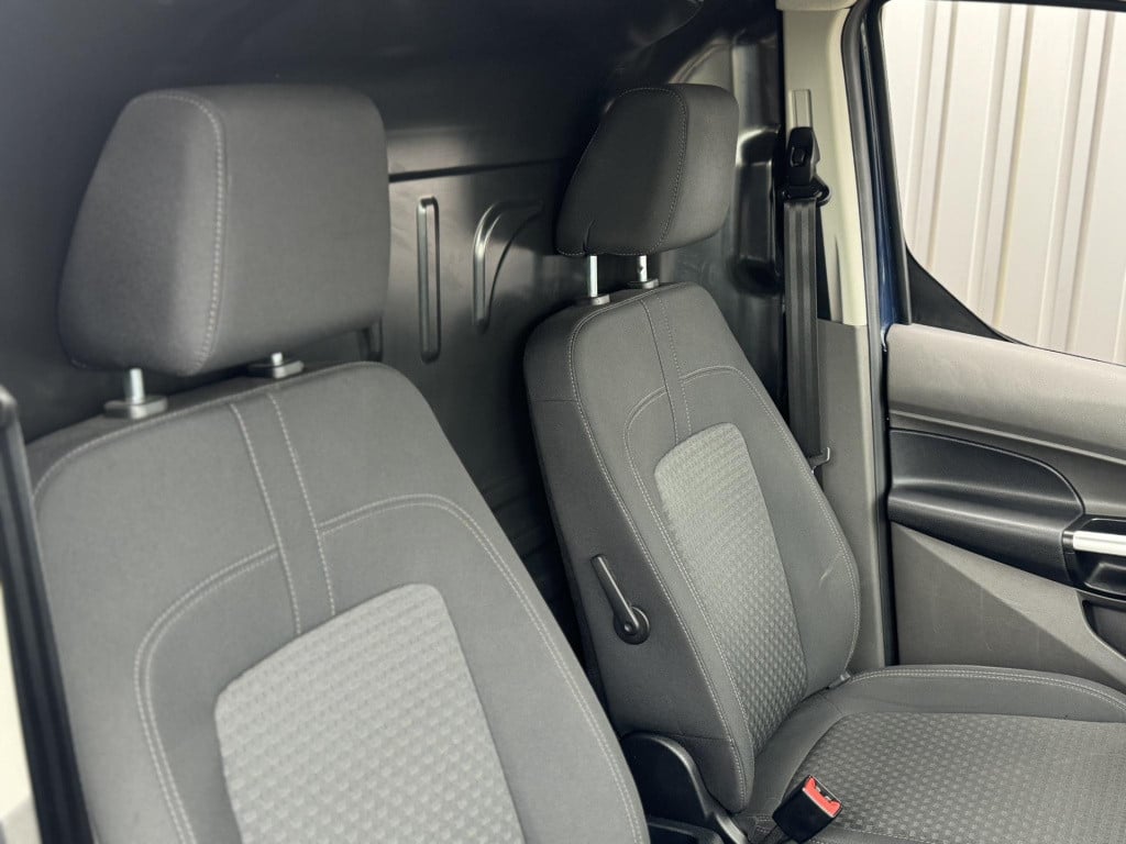 Ford Transit Connect 1.5 ecoblue l1 trend automaat / cruise controle / airc