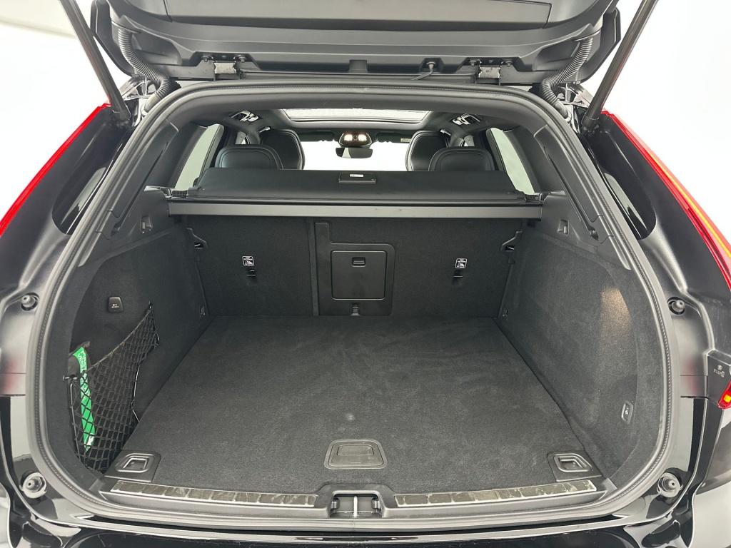 Volvo XC60 t8 455pk polestar engineered| full options| nieuwprijs € 94000,-