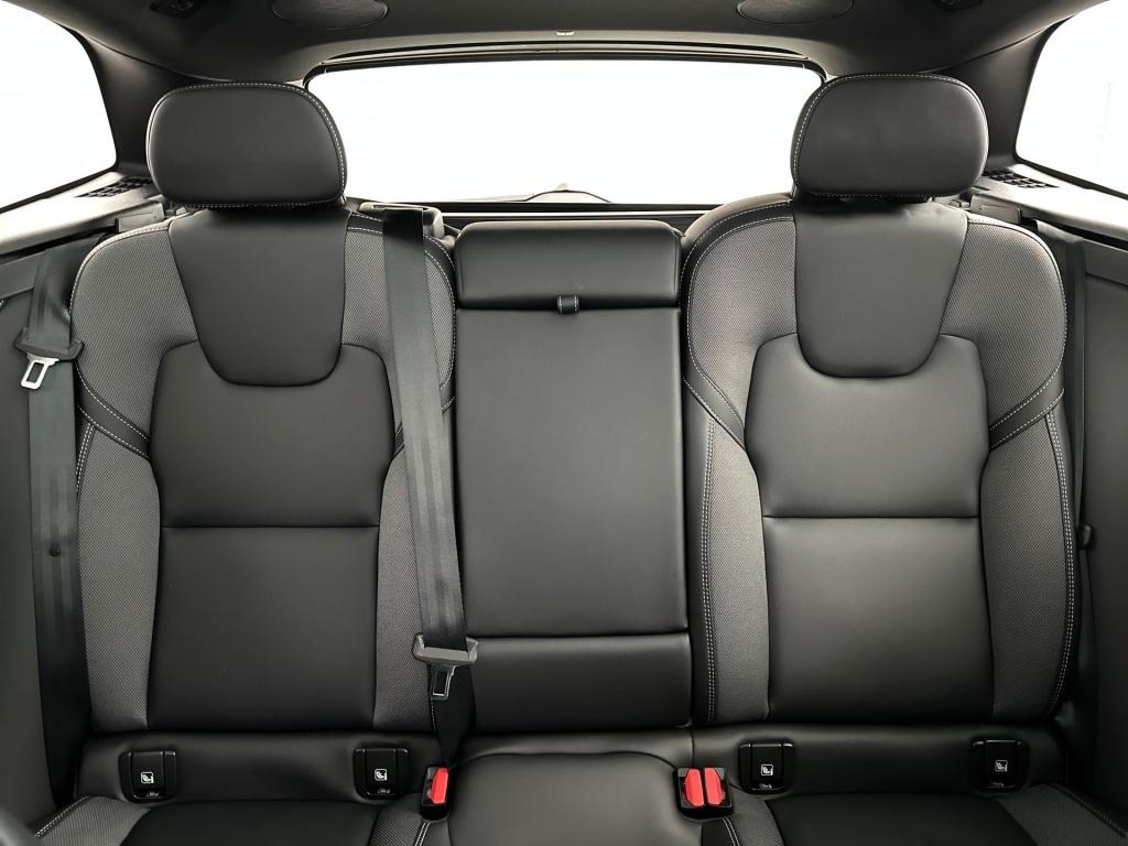 Volvo XC60 t6 398pk recharge black edition ultra| pano| 360camera| facelift