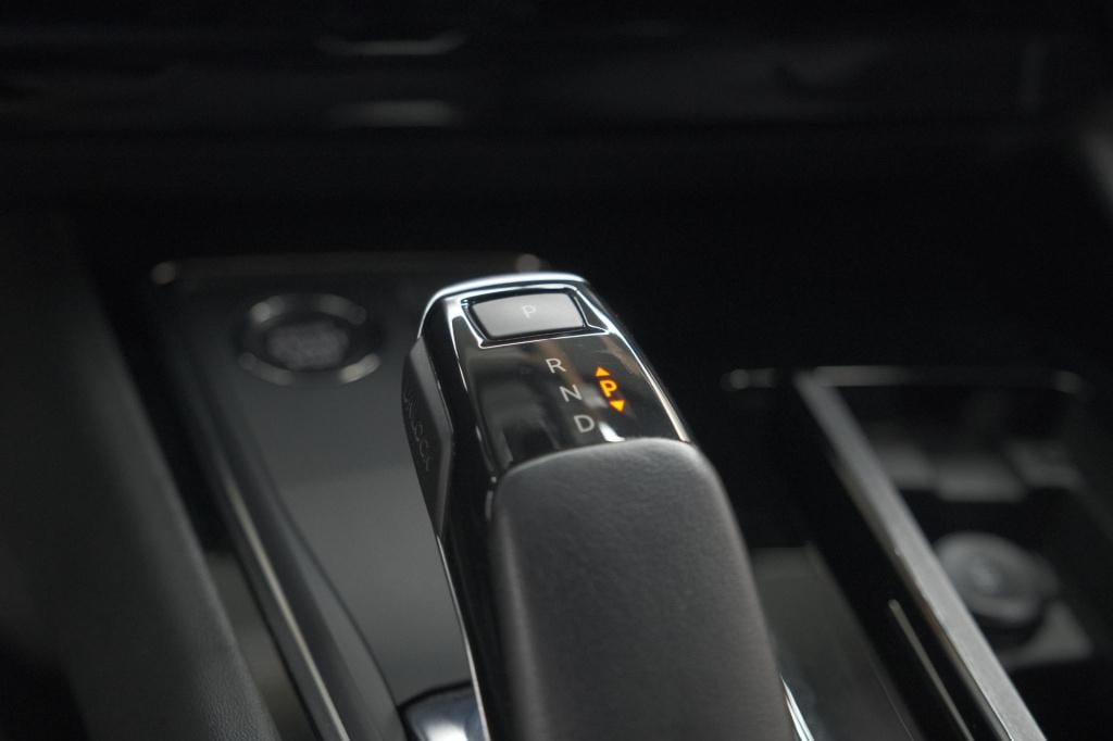 Peugeot 508 sw puretech 130 eat8 allure pack | camera | adaptieve cruise co