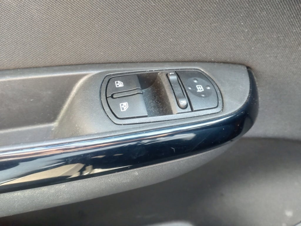 Opel Corsa 1.2 5 deurs