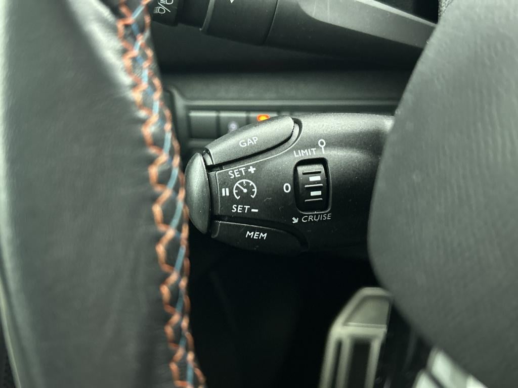 Peugeot 308 sw 130 pk tech edition | rijklaar | panoramadak | adaptive crui