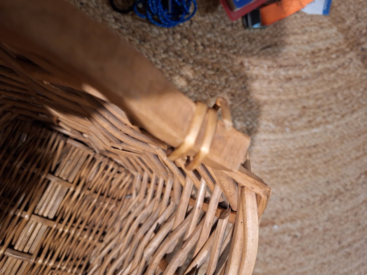 Decoratieve rotan mand